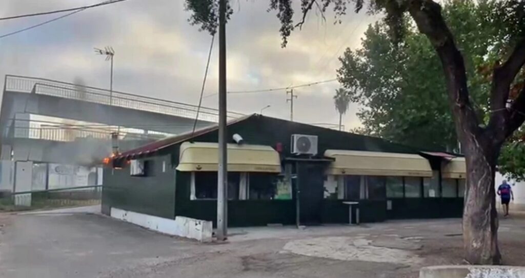 Incendio sorprende al restaurante más querido de bifanas en Caia