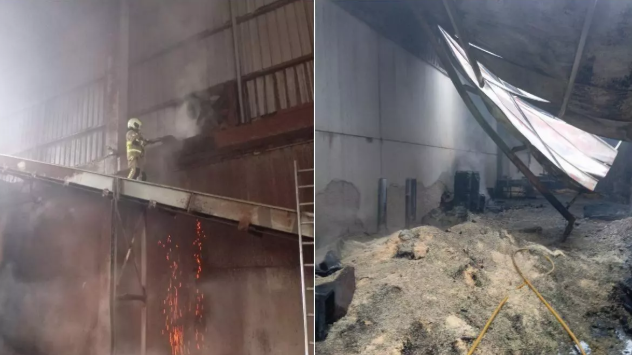 Un fuego arrasa parte de la nave de un aserradero en Brión y deja cuantiosos daños