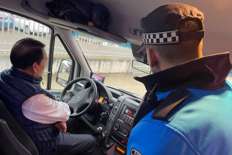 Seguridad en el Transporte Escolar: Una Prioridad Innegociable: La campaña de vigilancia y control del transporte escolar en Palencia.