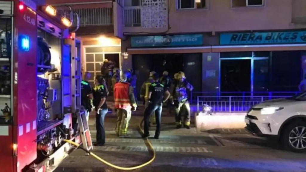 Vivir encima de un comercio que explotó en Calella: miedo, silencio administrativo y seguridad en entredicho