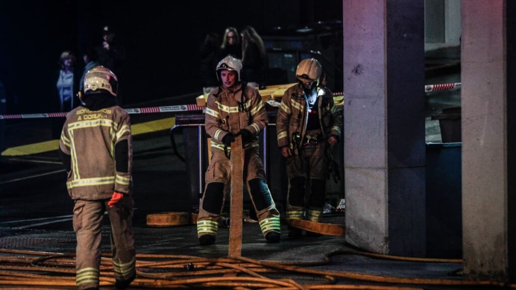 Clausurada una hamburguesería por dos incendios casi consecutivos en A Coruña. Clausura inmediata del local.