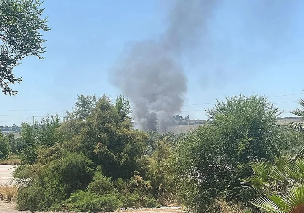 Incendio en una nave de Cantillana: una alerta que pone el foco en la seguridad industrial