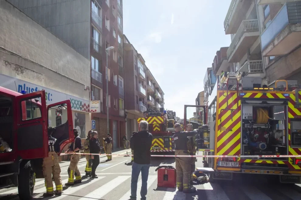 Cinco intoxicados en incendios en Balaguer, Bellpuig y Mollerussa: medidas clave de prevención y seguridad en viviendas. Emergencias simultáneas