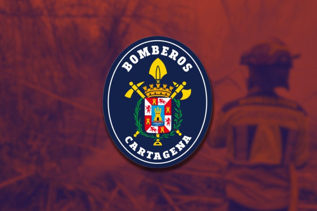 Incendio en restaurante de La Manga del Mar Menor: bomberos controlan el fuego sin heridos en menos de dos horas