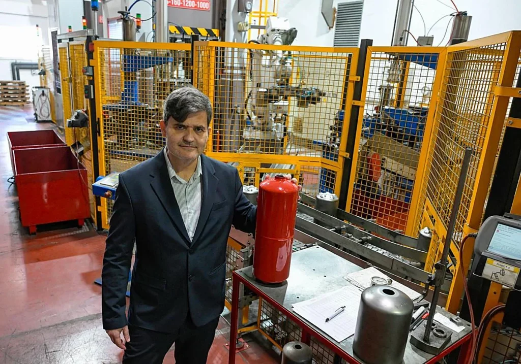 La industria española de extintores impulsa en Europa nuevas medidas para equilibrar la competencia internacional