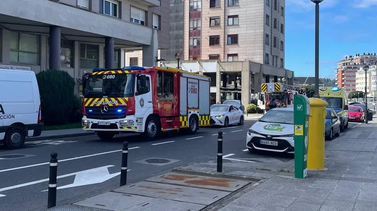 Una mujer resulta herida tras incendiarse la cocina de una vivienda en Lugo