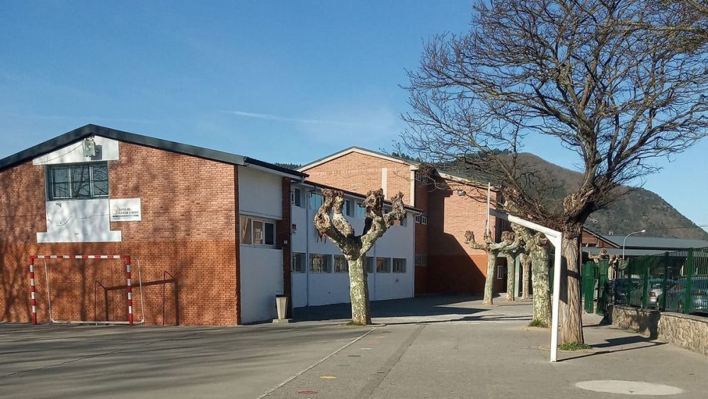 Colegio San Andrés de La Borreca: Un incendio en el cuadro eléctrico reaviva las alarmas por la falta de seguridad